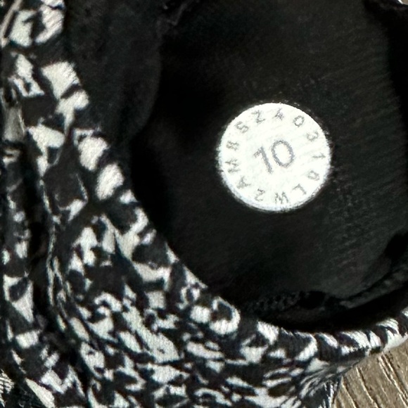 Lululemon All Sport Splatter Reflective Sports Bra Black White Size 10 - Picture 4 of 7